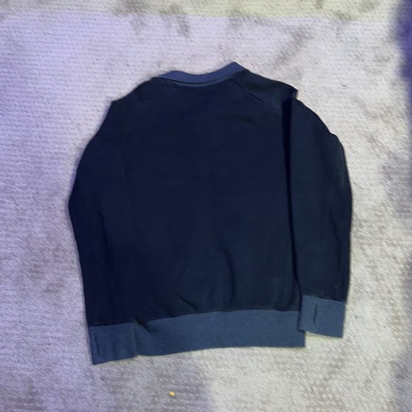 Adidas crewneck with thumb holes in sleeves. - Picture 3 of 3